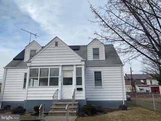 1012 Adeline St, Trenton, NJ 08610