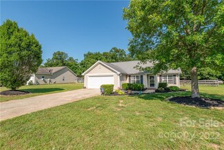 409 Funderburk Rd, Wingate, NC 28174