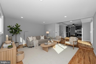 13318 Chalfont Ave, Fort Washington, MD 20744