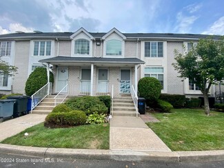 63 Jennifer Place Unit 4A, Staten Island, NY 10314
