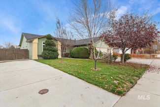 10664 W Pattie St, Boise, ID 83713