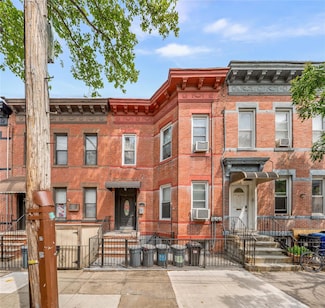 129 Beadel St, Brooklyn, NY 11222