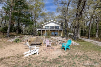 10273 Basford Lake Dr, Baldwin, MI 49304