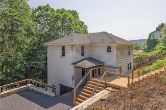 612 Franklin St, Freeport, PA 16229