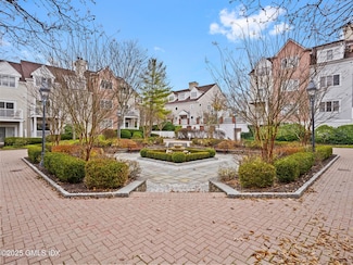 51 Forest Ave Unit 19, Old Greenwich, CT 06870