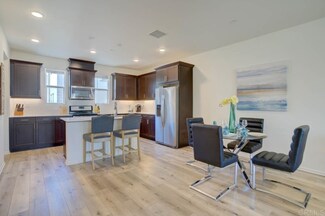5150 Calle Sandwaves Unit 30, San Diego, CA 92154