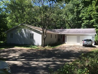 901 Laymon Ave, Spencer, IN 47460