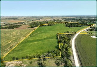0 78th Street Trail, Belle Plaine, IA 52208