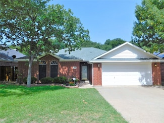 3840 Chimney Rock Dr, Denton, TX 76210