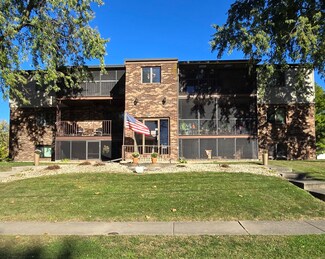 824 Mcgregor St Unit 10, Bloomington, IL 61701