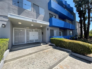 8070 Langdon Ave, Van Nuys, CA 91406