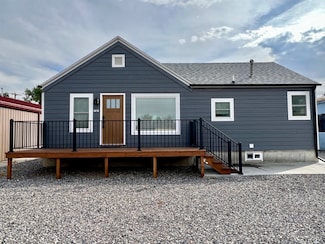 717 Shoshoni St, Thermopolis, WY 82443