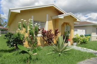 942 SW 8th Place, Homestead, FL 33034
