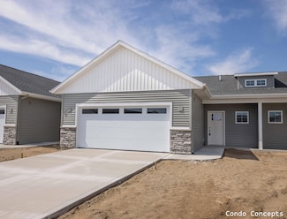 6625 Shoreside Ct SE, Grand Rapids, MI 49548