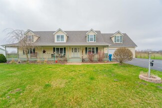9230 N 600 E, Demotte, IN 46310