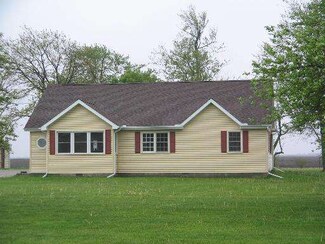 300 E Orleans St Unit 2363, Paxton, IL 60957