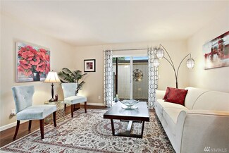 8614 26th Ave SW Unit B, Seattle, WA 98106