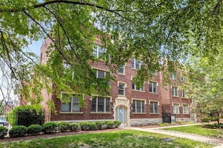 4220 Mcpherson Ave Unit 303, Saint Louis, MO 63108