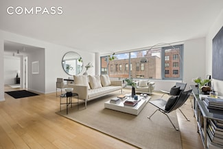 425 W 53rd St Unit 604, New York, NY 10019