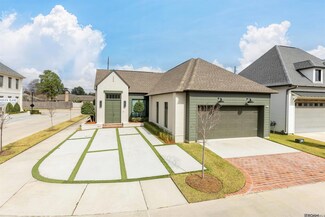 8717 Marques Ln, Baton Rouge, LA 70809