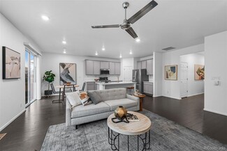 452 S Norfolk Ct, Aurora, CO 80017
