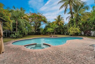 2442 Fillmore St, Hollywood, FL 33020