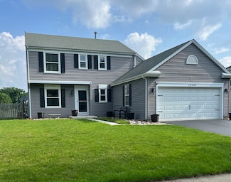 1345 Rose Ave, Carol Stream, IL 60188