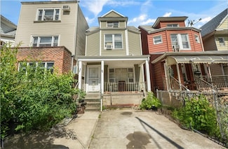 385 E 8th St, Brooklyn, NY 11218
