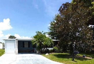 40 Fairway Dr, Auburndale, FL 33823