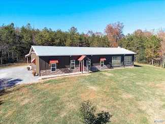 2510 Dean Rd NE, Fort Payne, AL 35967