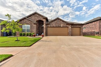 11240 SW 36th St, Yukon, OK 73099
