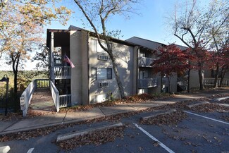 125 Chelsea Dr, Fairfield Bay, AR 72088