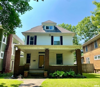 1502 W Columbia Terrace, Peoria, IL 61606