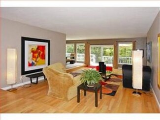 139 Alameda de Las Pulgas, Redwood City, CA 94062