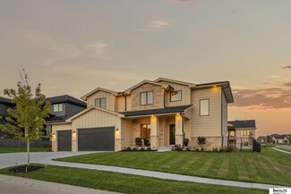 2703 N 182nd Ave, Elkhorn, NE 68022