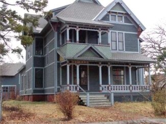 57 Westminster St, Springfield, MA 01109