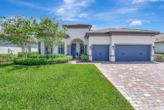 8292 Pedigree Cir, Lake Worth, FL 33467