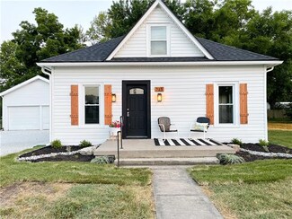 715 E Market St, La Cygne, KS 66040
