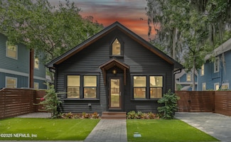 74 Sanford St, Saint Augustine, FL 32084