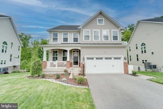 12508 Southington Dr, Woodbridge, VA 22192