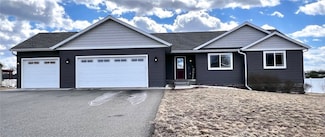 11383 39th Ave, Chippewa Falls, WI 54729
