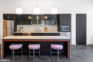 1125 Sansom St Unit 2B-611, Philadelphia, PA 19107