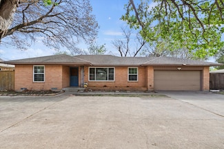 1911 Peavy Rd, Dallas, TX 75228