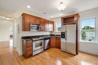 6 Iona St Unit 3, Roslindale, MA 02131