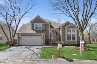 2392 Sawgrass Ct, Riverwoods, IL 60015