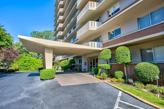 1960 N Parkway Unit 811, Memphis, TN 38112