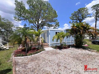 1300 N River Rd Unit C156, Venice, FL 34293