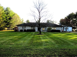 5383 W 300 S, Russiaville, IN 46979