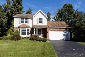 8 Sandpiper Ct, Buffalo, NY 14228