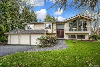 10917 154th Ave NE, Redmond, WA 98052